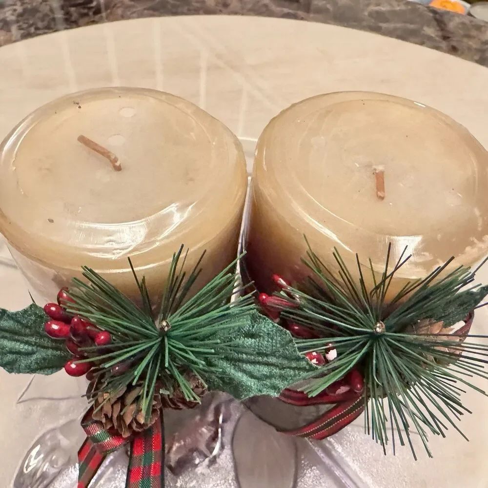 Pair Pier 1 Apple Crisp Holiday Pillar Candles 3x6 Christmas NOS Pinecone Picks